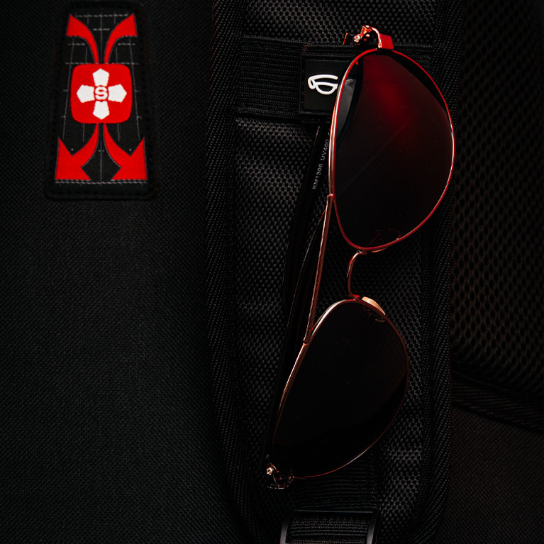 CHIP Laptoprucksack Sonnenbrillenhalterung