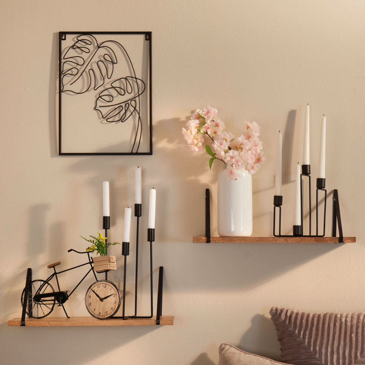 Bild und Regal als Wanddeko