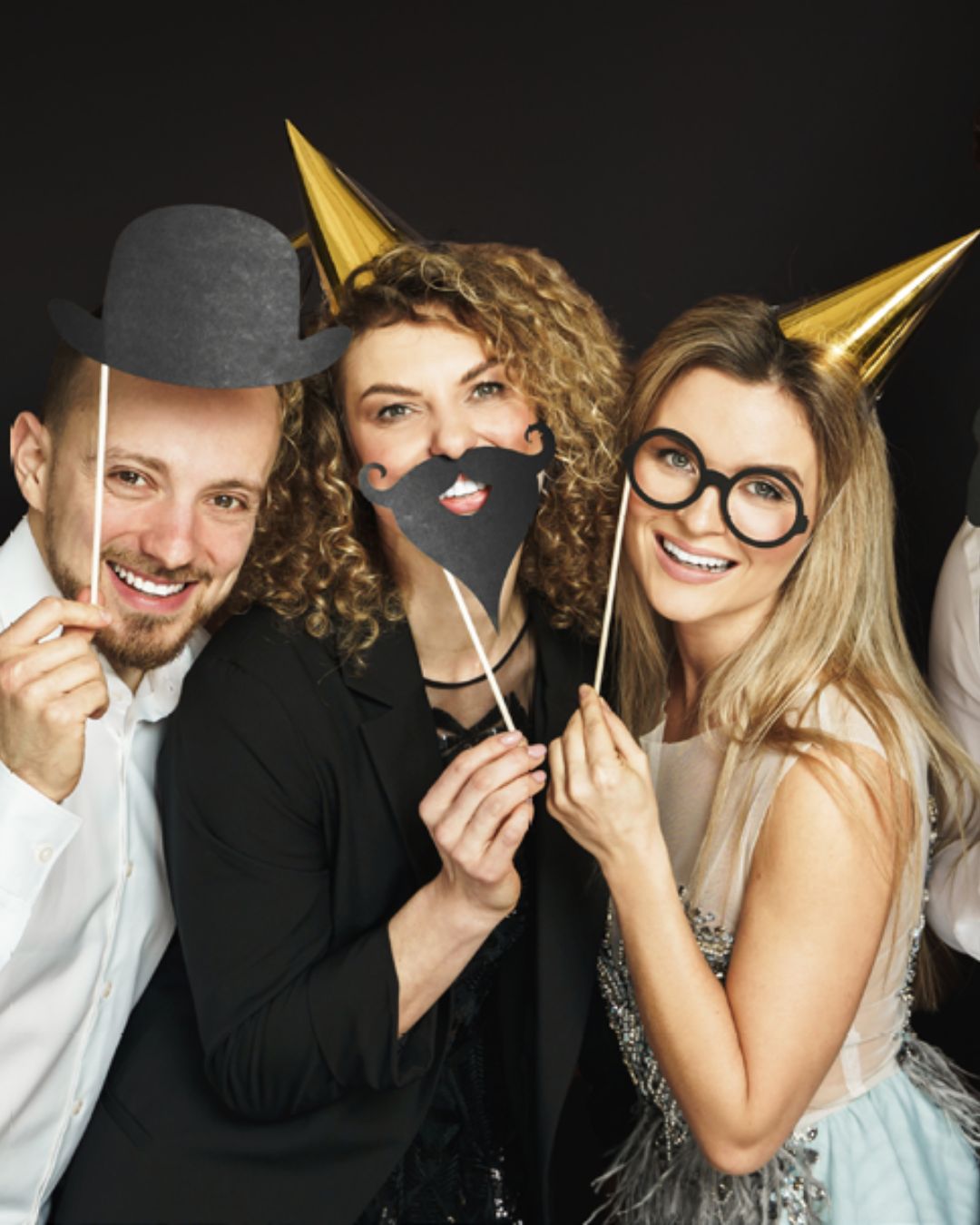 Perfekt für eine glamouröse Silvesterparty! 🥳✨ Mit diesen Accessoires wird jedes Foto zum Highlight&hellip;